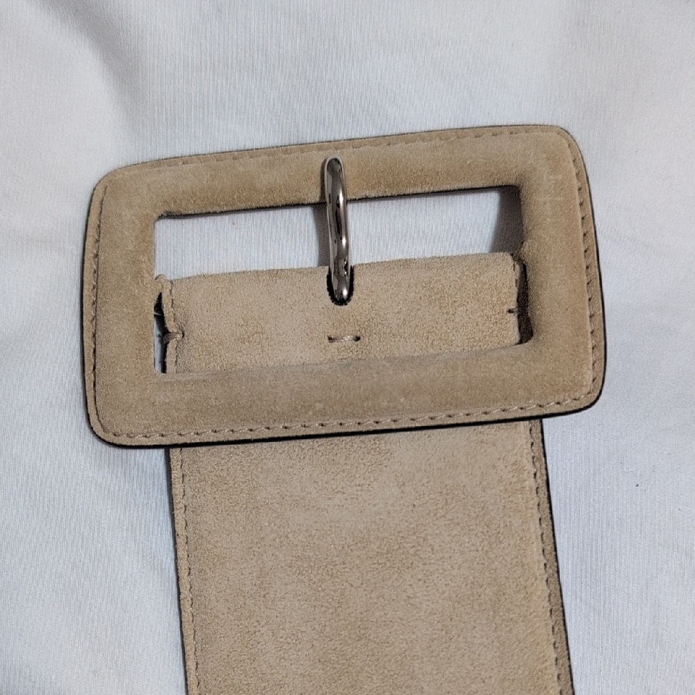 Ralph Lauren Tan Leather Belt with Sturdy Buckle XL Size. - Picture 7 of 8